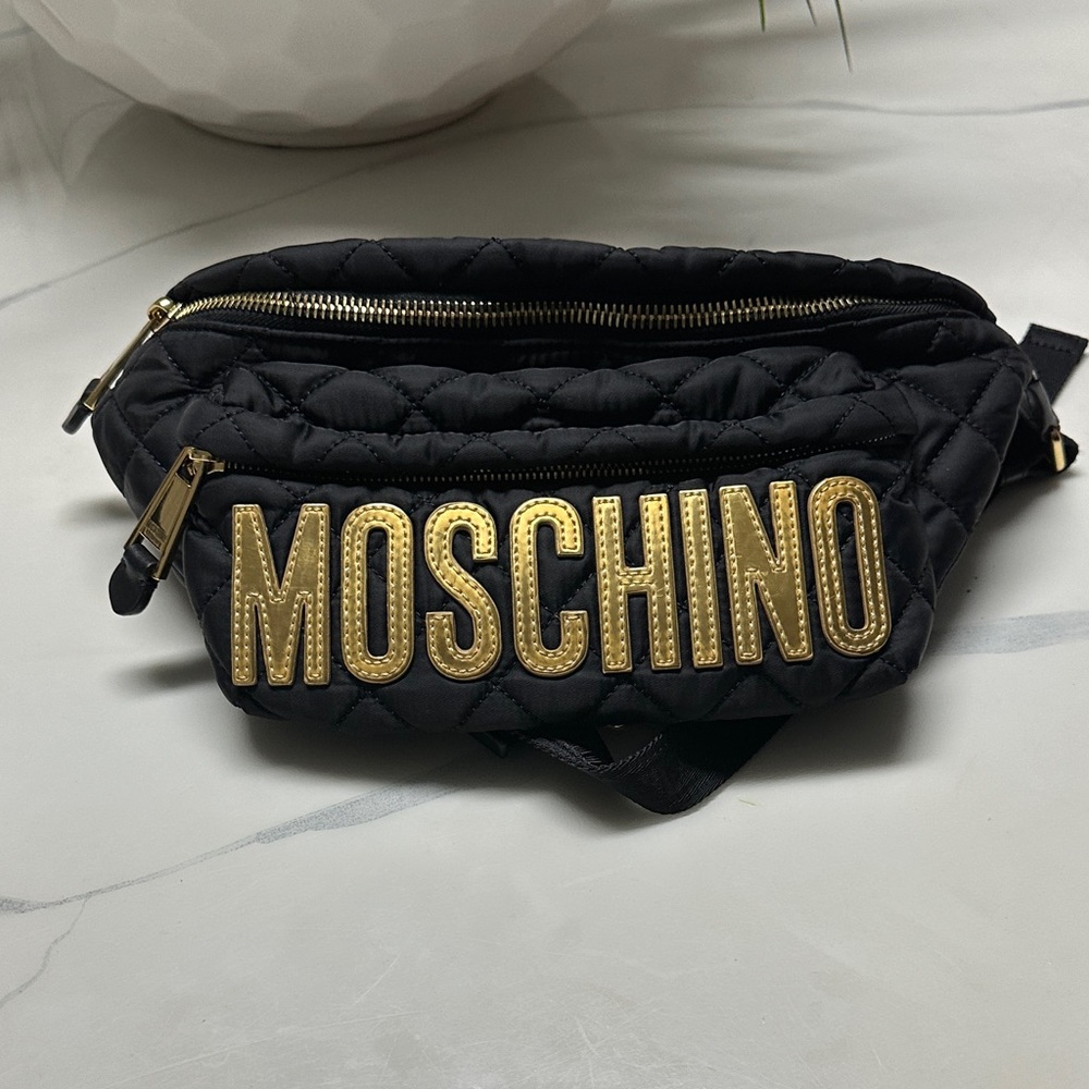 Moschino Black Quilted Nylon Belt Bag with Gold Lettering. Travel in Style - Picture 13 of 17